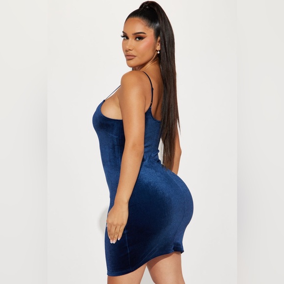 Velvet mini dress in Navy blue - Picture 2 of 6